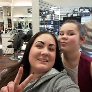 Meet your Posher, Tara